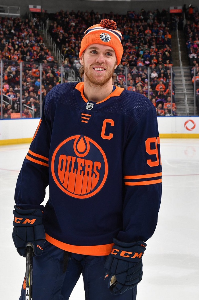 Connor McDavid on Twitter: &quot;Happy New Year!… &quot;